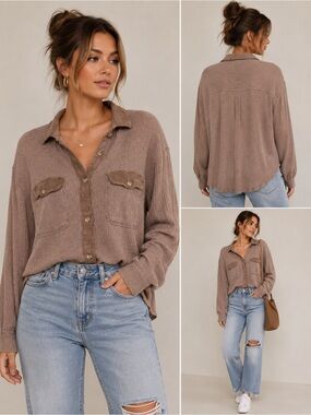 SO Taupe Button-Front Pocket Shirt